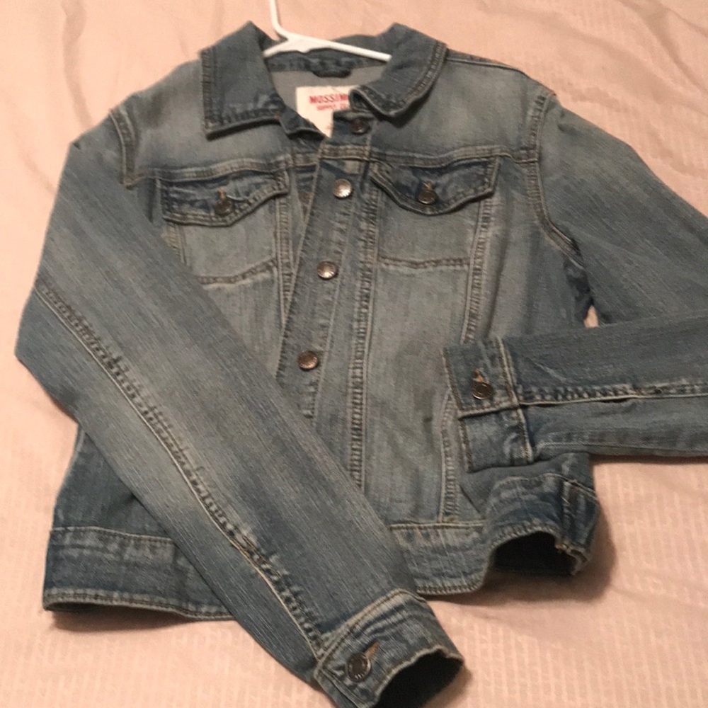 Denim jacket never worn!!!! - Picture 2 of 2